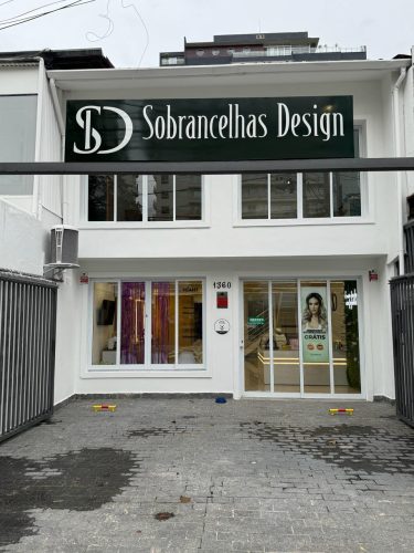 Design de Sobrancelhas Ibirapuera